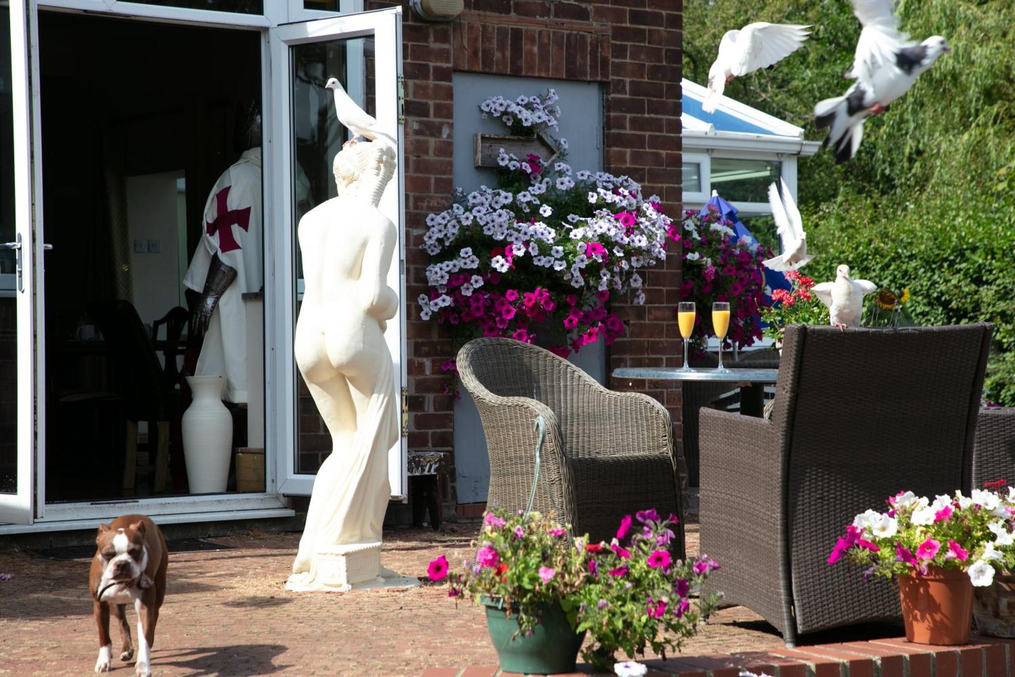 Dorset Arms Hotel Уолсенд Экстерьер фото